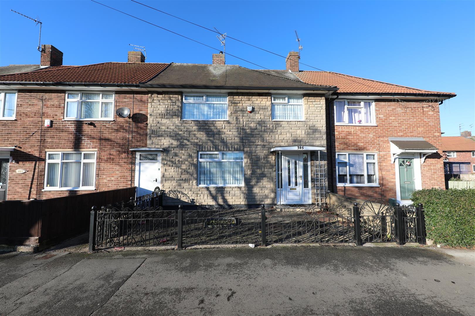 Property & Houses for Sale & Let in Hull Symonds & Greenham